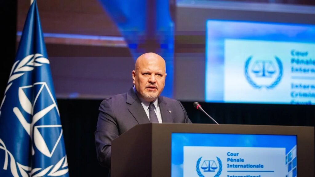 Karim Khan 1
