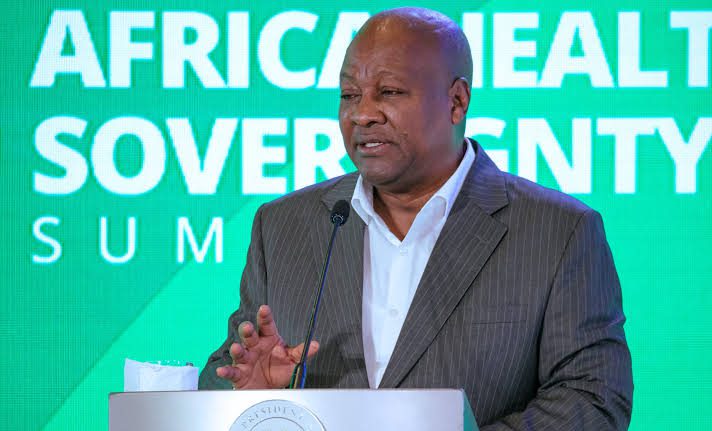 Mahama Hosts AU Extraordinary Summit to End AIDS, TB 1 President John Dramani Mahama