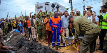 President John Dramani Mahama participates in the National Clean Up Exercise and inspects drain desilting works at Alajo to strengthen flood prevention efforts