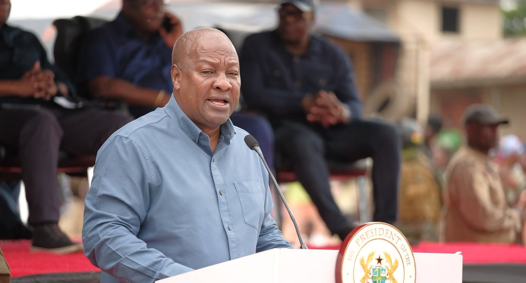 President John Dramani Mahama addresses residents at Juapong during the sod-cutting ceremony for the town’s new 24-hour economy market, the first stop of his ResettingGhana Tour of the Volta Region.