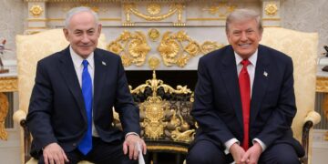 Israeli Prime Minister Benjamin Netanyahu and President Donald Trump meet at the oval office.