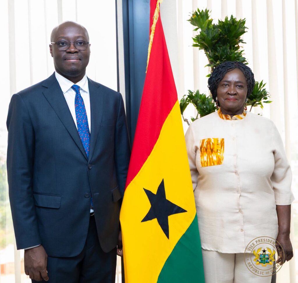 Vice President Backs Finance Ministry's Reset Agenda Reforms During Working Visit 6 VP @MoF 1