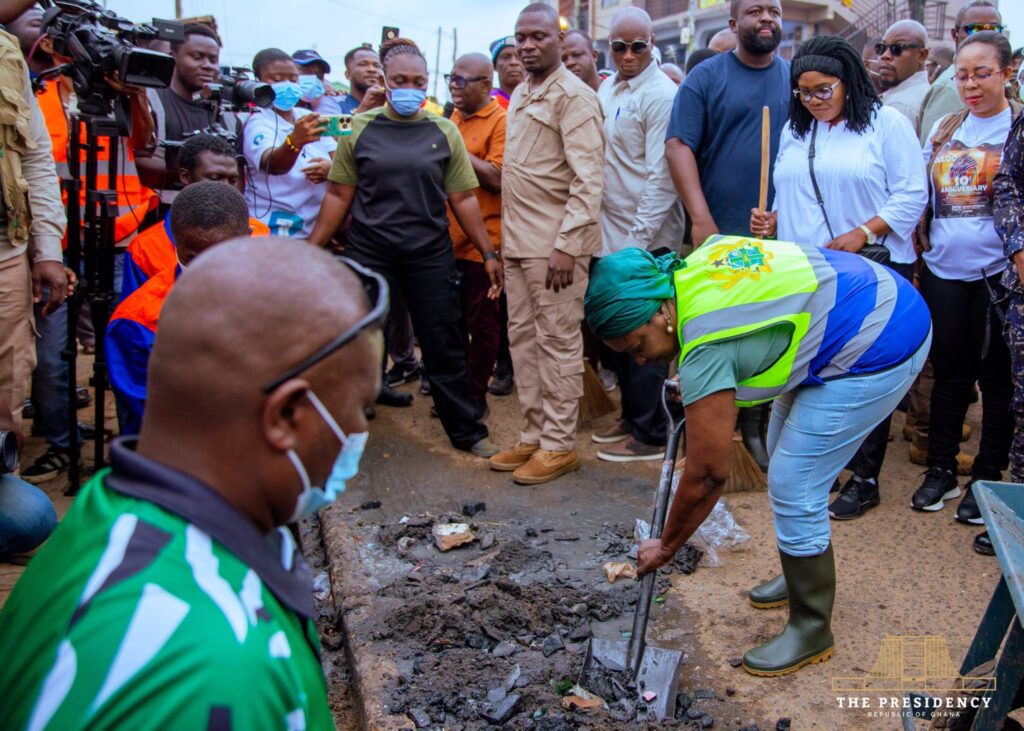 Mahama, Opoku-Agyemang Lead National Cleanup Exercise in Flood Areas 5 VP @Nationa Cleanup Exercise 4