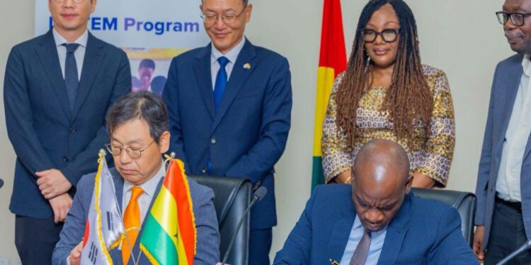 Ghana, Korea Sign $28m Deal to Boost STEM Education 1 Minister for Education, Hon. Haruna Iddrisu, and Korean Ambassador to Ghana, Park Kyongsig, and delegates