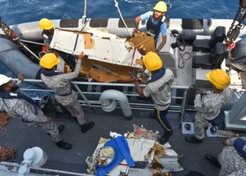Pakistan Recovers Additional Cargo Plane Debris from Arabian Sea 5 download 24