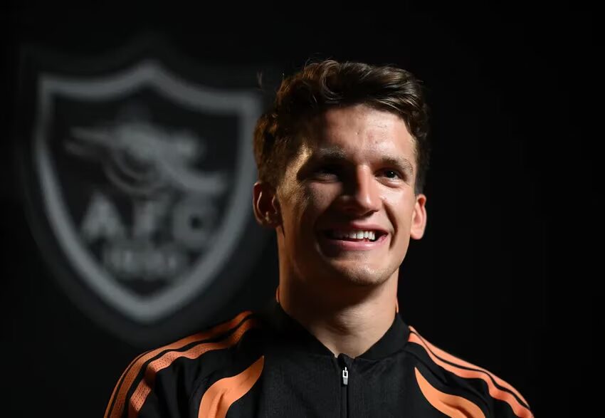 Greek Winger Christos Tzolis Joins Arsenal in £34m Deal 3 image 105 36