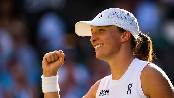 "I Feel More Stable Now" - Swiatek Says After Cruising to Wimbledon 3rd Round 2 image 16