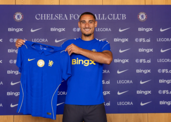 Maxence Lacroix unveiled after signing a 6-year contract at Chelsea