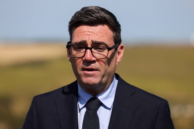 Andy Burnham 16