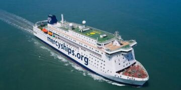 Global Mercy hospital ships