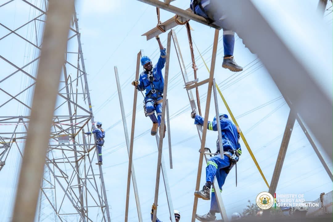 Transmission-Line Damage Triggers Encroachment Warning 4 Workers on the transmission lines