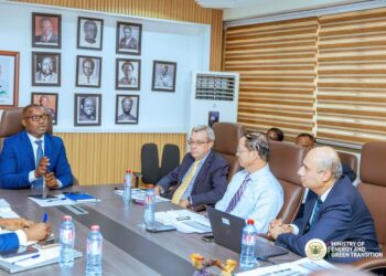 Minister for Energy and Green Transition, John Abdulai Jinapor, together with Stakeholders and the World Bank team