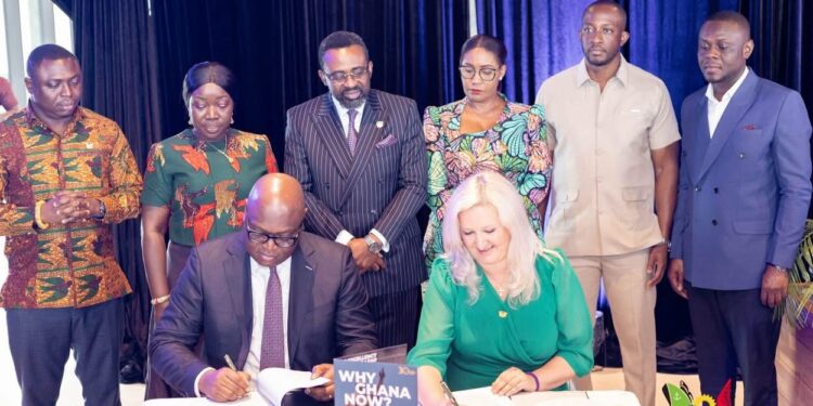 GFZA Joins Launch of 2025 Annual Investment Report to Boost Ghana’s Investment Drive 1 GFZA Officials Witness the Signing of a New Investment Agreement at the Launch of the 2025 Annual Investment Report in Accra