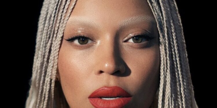 Beyoncé Unveils B’Day 20th Anniversary Deluxe Edition Pre-Order 1 Beyoncé, Singer and Songwriter