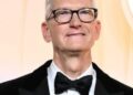 Tim Cook Steps Down as Apple CEO After Fifteen Years 6 IMG 7106
