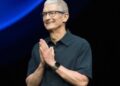 Tim Cook Steps Down as Apple CEO After Fifteen Years 7 IMG 7109