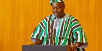 Mahama Ayariga, Minister for Local Government, Chieftaincy and Religious Affairs, responds on behalf of both newly sworn-in ministers at Jubilee House. Photo: The Presidency