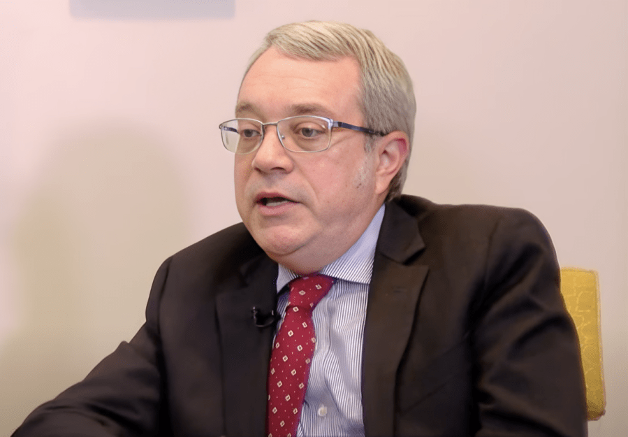 Ghana’s Fiscal Recovery Gains Momentum as Debt Plunges to 49% 2 Robert R. Taliercio World Bank Country Director for Ghana Liberia and Sierra Leone