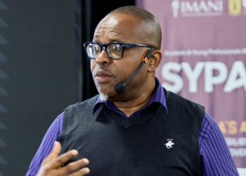 Ato Colman, Senior Fellow at the IMANI Centre for Policy and Education, addresses participants at SYPALA 2026, drawing on Sierra Leone's Ebola response to illustrate what he calls Ubuntu leadership.