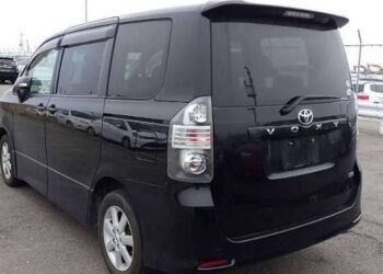 No Ban On Voxy Vehicles Yet, Road Safety Director-General Clarifies 3 A picture of Toyota Voxy