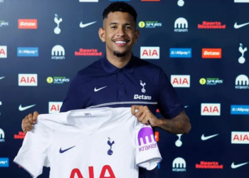 Savinho Joins Tottenham Hotspur in £75m Move From Manchester City 5 Savinho unveiled by Spurs