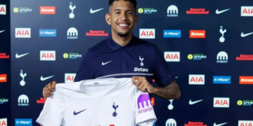 Savinho unveiled by Spurs