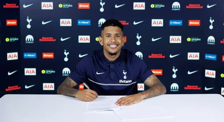 Savinho Joins Tottenham Hotspur in £75m Move From Manchester City 2 image 220