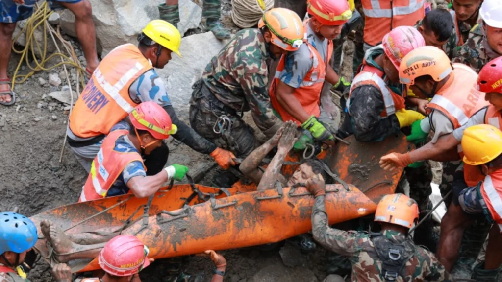 Two Workers Rescued Nine Days After Nepal Floods 2 1001108344 1