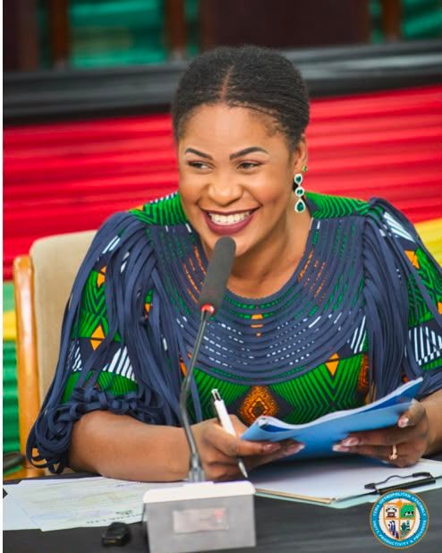 Presidency Affirms TMA's Planning Authority Over TDC in Tema Dispute 2 Ebi Bright, Metropolitan Chief Executive (MCE), commonly referred to as the Mayor, of the Tema Metropolitan Assembly (TMA