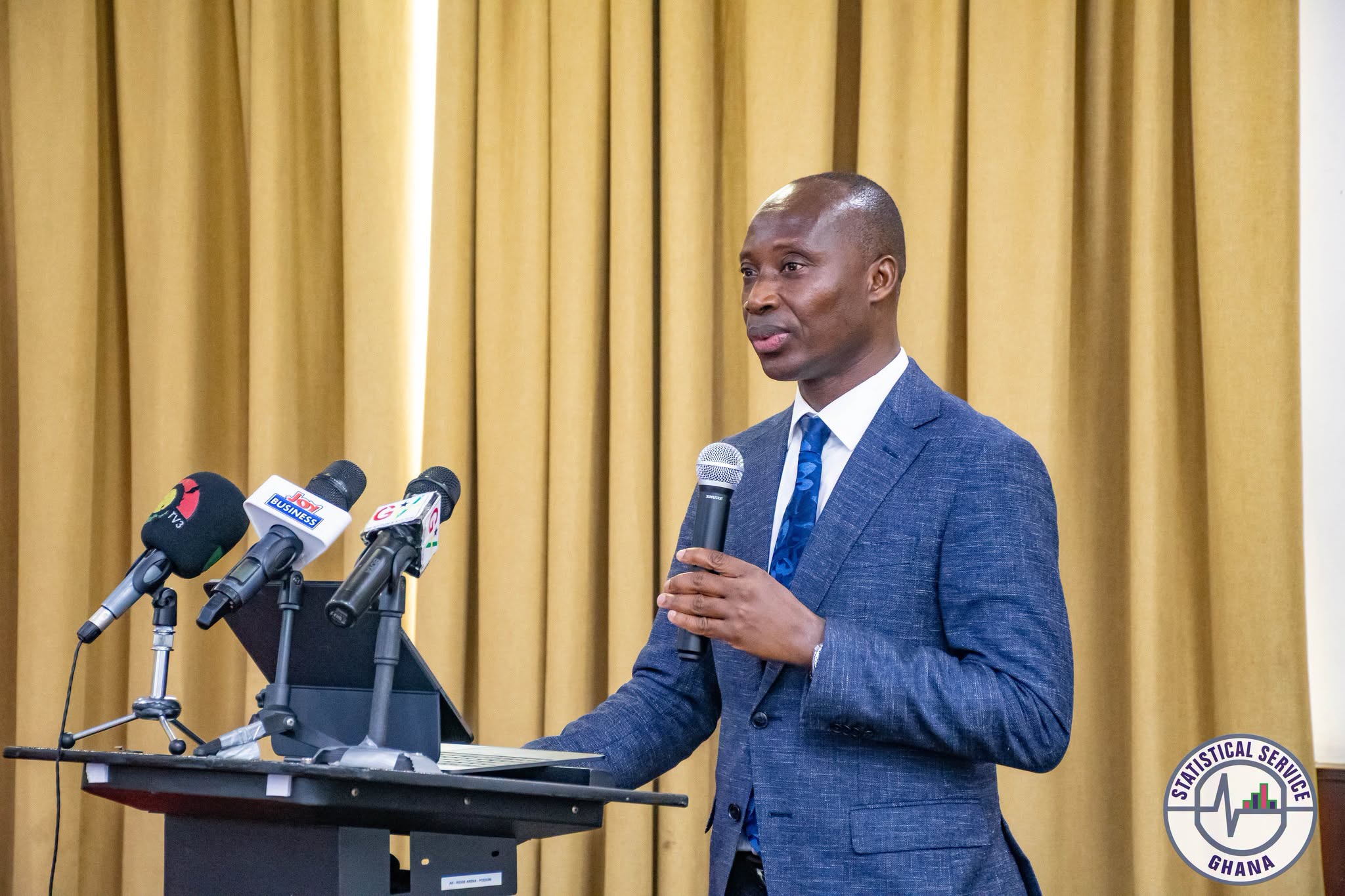 Government Statistician Dr Alhassan Iddrisu presenting