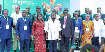 GFZA Deputy CEO of Finance and Administration, Mr. Musah Joins Hon. Elizabeth Ofos-Adjare, and other Dignitaries During the Opening of Ghana Horticulture Expo 2026