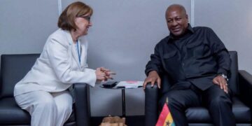 President Mahama Having a High Level Discussion on  Global Economy