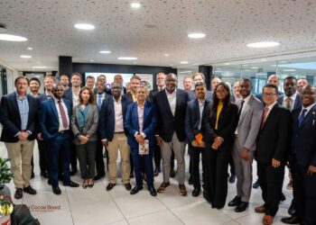 COCOBOD Engages Global Trading Partners to Strengthen Cocoa Sector for 2026/27 Season 5 The CEO of COCOBOD and the Deputy of Finance and Administration of COCOBOD together with the Worlds Foremost and Processing Firms in a Group Photograph after the Stakeholder Engagement in United Kingdom