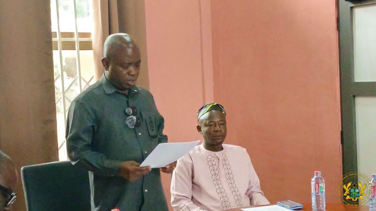 Deputy Minister for Trade and Agribusiness, Hon. Sampson Ahi Leading the Inauguration of the 11-Member Board to Govern the Yoo Rice Factory