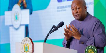 President Mahama makes a point during his address to board chairpersons and chief executives of state entities.