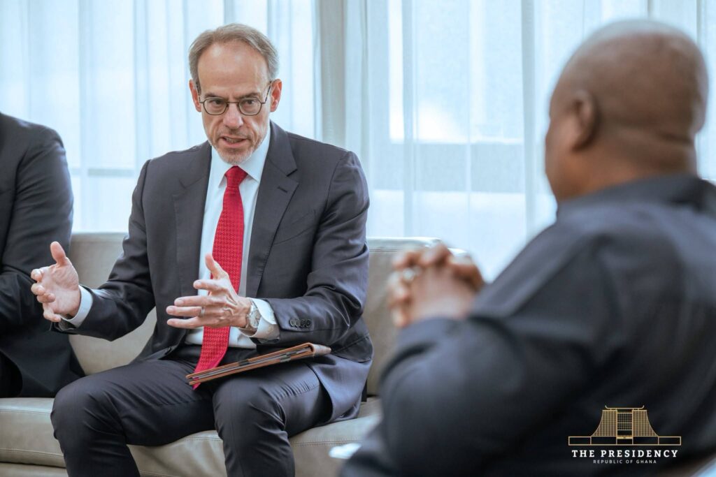 Mahama Courts Amazon On Broadband As Ghana Chases Tech Investment 2 Zapolsky makes a point during the meeting, which touched on Ghana's potential role in Amazon's push to widen broadband connectivity across Africa. Photo: The Presidency, Republic of Ghana