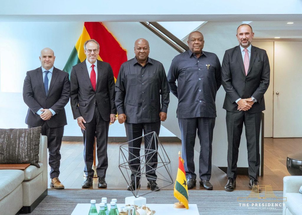 Mahama Courts Amazon On Broadband As Ghana Chases Tech Investment 4 Mahama and Zapolsky with members of the Amazon and Ghanaian delegations after the talks. The President's New York engagements were attended by Ghana's Ambassador to the United States, Victor Smith, Ambassador to the United Nations, Samuel Yao Kumah, and Minister for Government Communications, Felix Kwakye Ofosu. Photo: The Presidency, Republic of Ghana