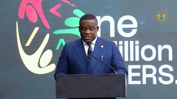 Sam George: 1 Million Coders Programme Hits 142,000 Registrations 1 Ghana’s Minister for Communications, Digital Technology and Innovation, Hon. Samuel Nartey George