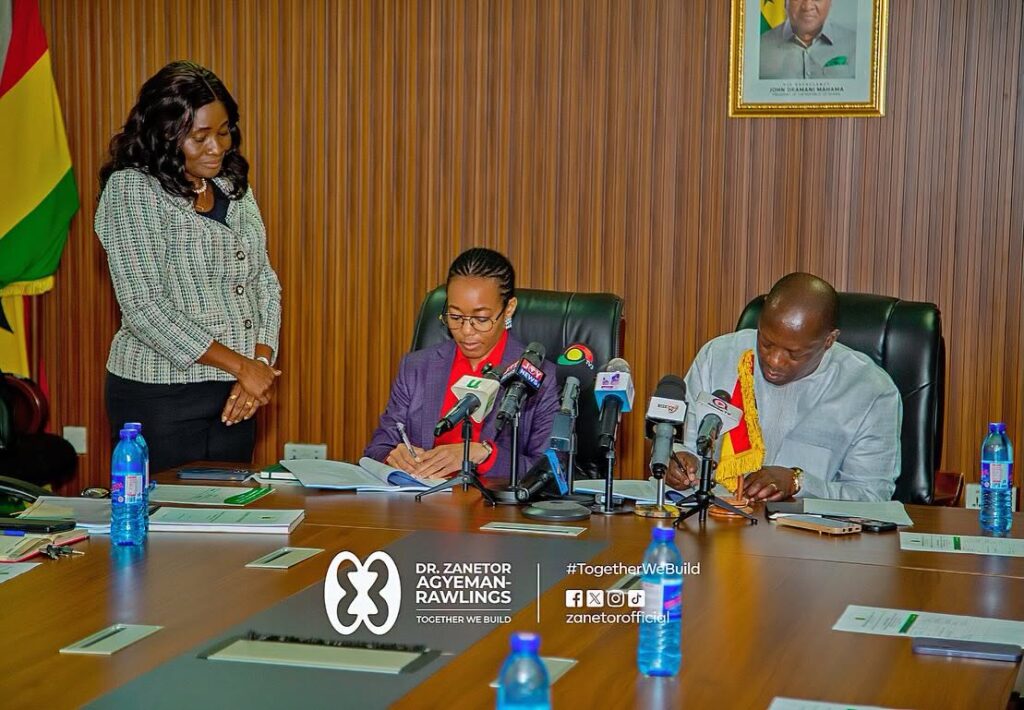 New Environment Minister Demands Discipline, Transparency From Staff 2 Dr Zanetor Agyeman-Rawlings and outgoing Acting Minister Emmanuel Armah-Kofi Buah sign handover documents at the Ministry of Environment, Science and Technology