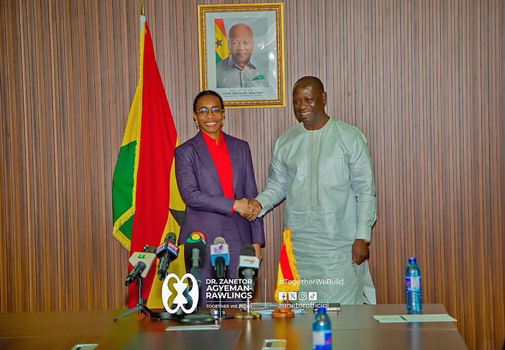 New Environment Minister Demands Discipline, Transparency From Staff 4 Dr Zanetor Agyeman-Rawlings and Armah-Kofi Buah, who had served as Acting Minister since the August 6, 2025 helicopter crash, shake hands as she formally assumes office.