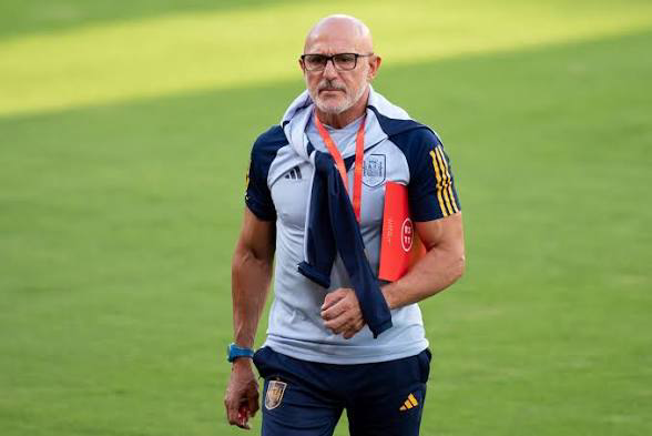 De la Fuente Extends Spain Contract to 2032 3 image 311