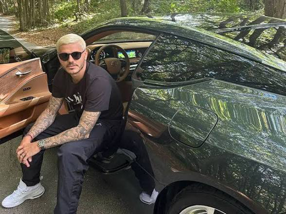 Icardi's Outrageous Driving Ban Down to "Expired" License, Argentina Authorities Reveal 1 image 410