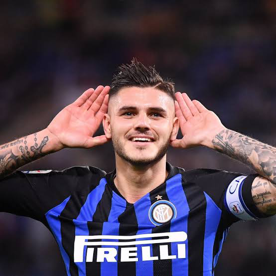 Icardi's Outrageous Driving Ban Down to "Expired" License, Argentina Authorities Reveal 3 image 411