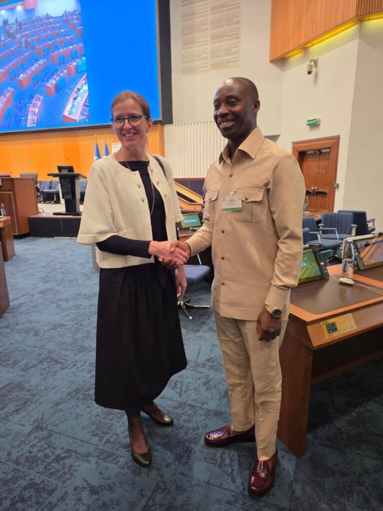 Government Statistician Dr Alhassan Iddrisu interacts with senior official at the 10th Statistical Commission for Africa (STATCOM 10), advocating for inclusive, reliable and locally detailed data to drive evidence-based policymaking across Africa.