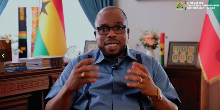 South Africa Evacuation: Ghana High Commission Corrects 15 Records 1 Ghana’s High Commissioner to South Africa H.E. Mr. Benjamin Anani Quashie