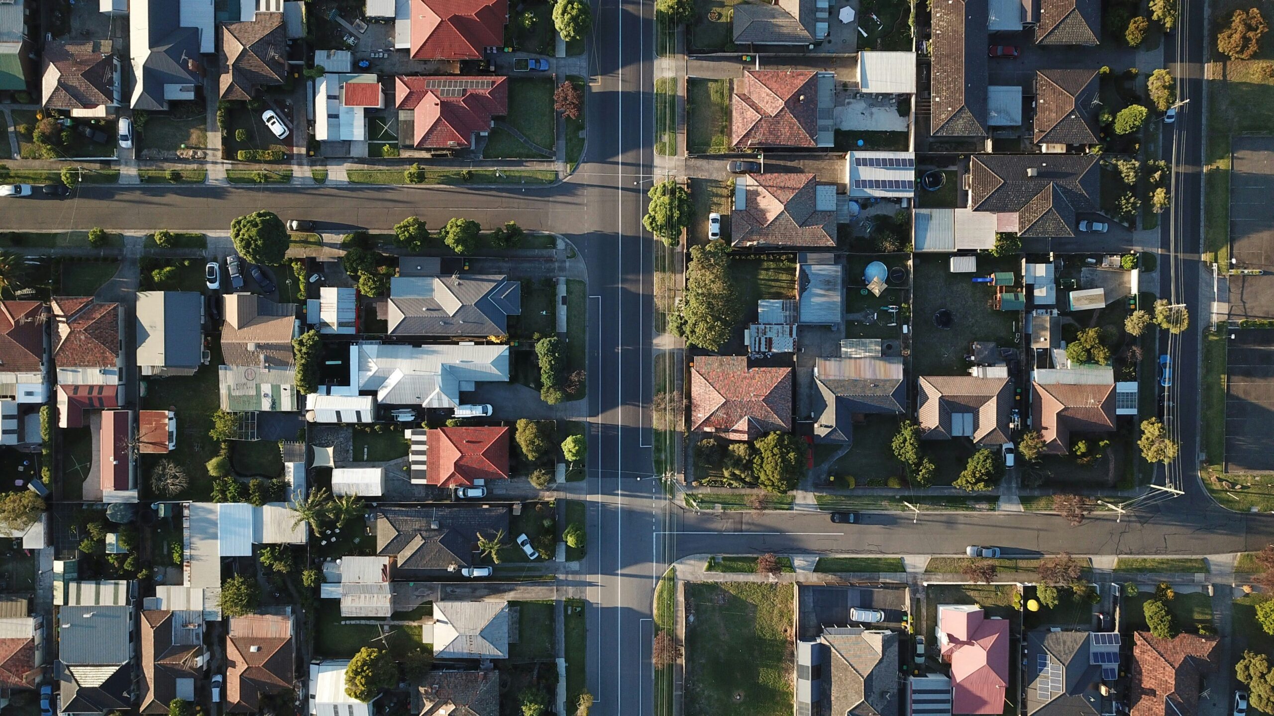 A packed suburban housing development