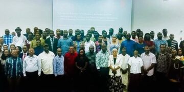Participants and Stakeholders After the Meeting to Improve Compliance in the Trade Sector