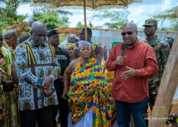 President John Dramani Inspecting the Goaso Farmers Service Centre Site