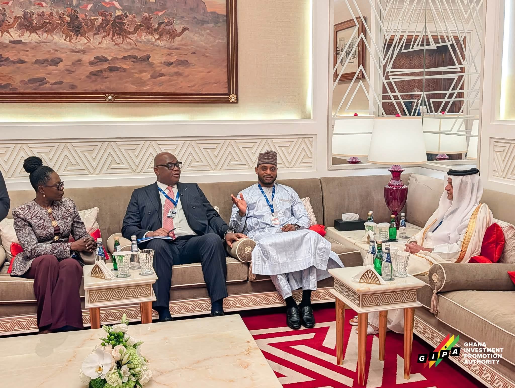 The C.E.O of GIPA in a Meeting with Executives of Chamber During the World Investment Summit