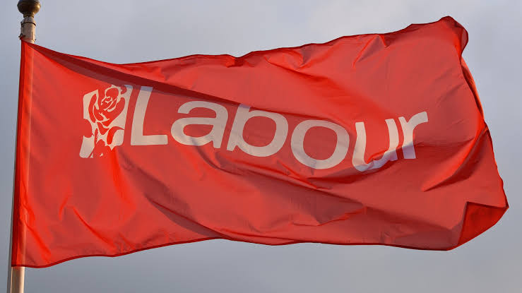 Labour Strengthens Position at Top of UK Polls 1 Labour Party